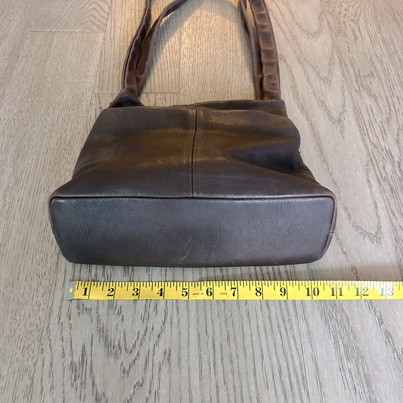 Tignanello shoulder bag - Picture 2 of 5